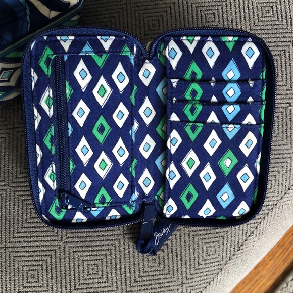 Vera Bradley Bundle - Picture 3 of 4